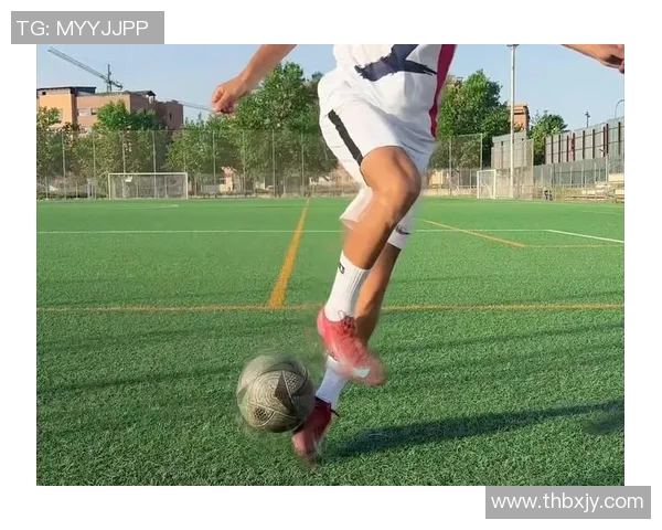 足球理疗的科学解析与实用技巧助力运动员恢复与提升表现